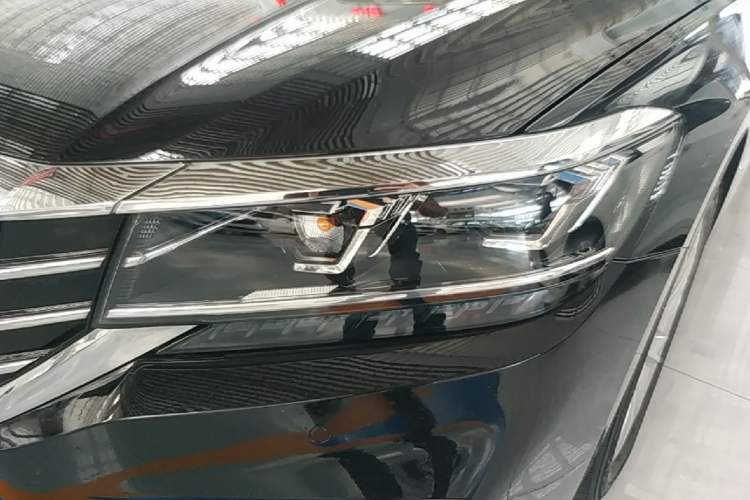 Used Volkswagen Passat 2020 Revised Version 280TSI Elite Edition China VI Standard Left Front Headlight