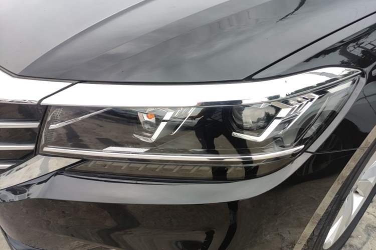 Used Volkswagen Passat 2020 280TSI Business Edition China VI Standard Left Front Headlight