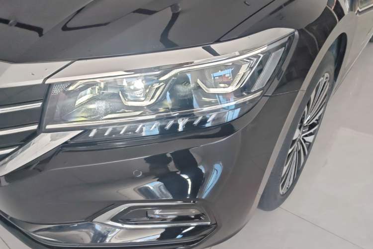 Used Volkswagen Passat 2020 Revised Version 330TSI Luxury Edition China VI Standard Left Front Headlight