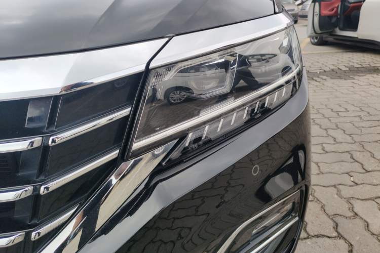 Used Volkswagen Passat 2020 330TSI Luxury Edition China VI Left Front Headlight