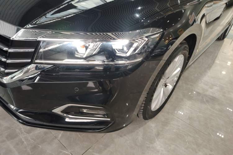 Used Volkswagen Passat 2020 330TSI Elite Edition China VI Left Front Headlight