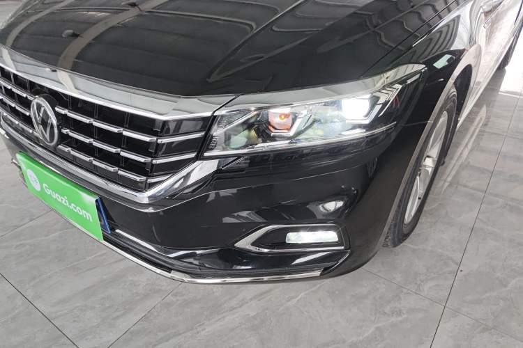 Used Volkswagen Passat 2020 Revised Version 280TSI Business Edition China VI Standard Left Front Headlight