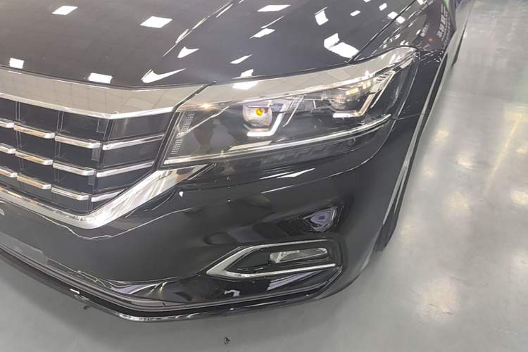 Used Volkswagen Passat 2020 280TSI Business Edition China VI Standard Left Front Headlight