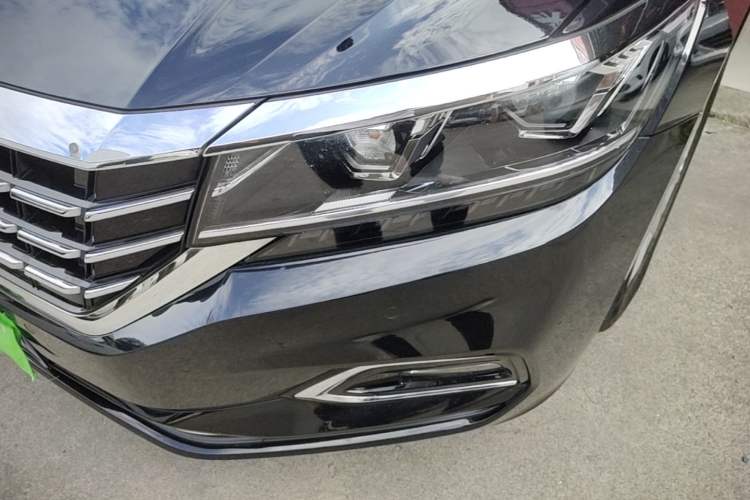 Used Volkswagen Passat 2020 330TSI Elite Edition China VI Left Front Headlight