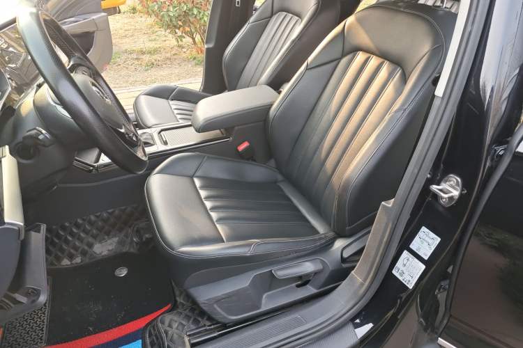 Used Volkswagen Passat 2020 280TSI Business Edition China VI Standard Left Front Seat