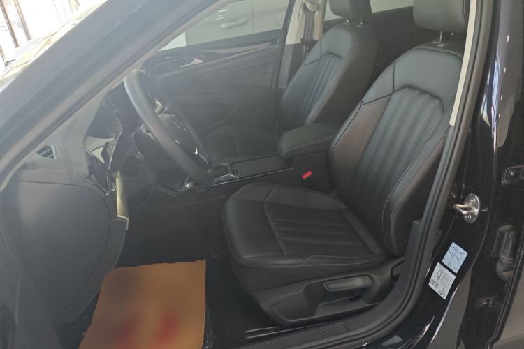 Used Volkswagen Passat 2020 Revised Version 280TSI Business Edition China VI Standard Left Front Seat