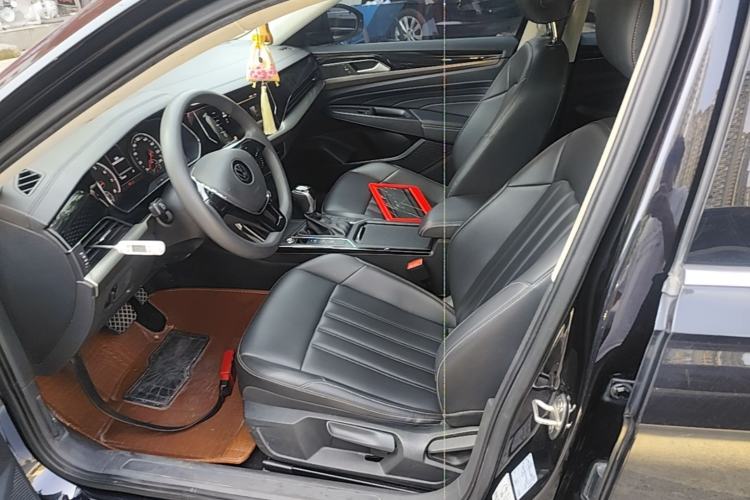 Used Volkswagen Passat 2020 Revised Version 280TSI Business Edition China VI Standard Left Front Seat