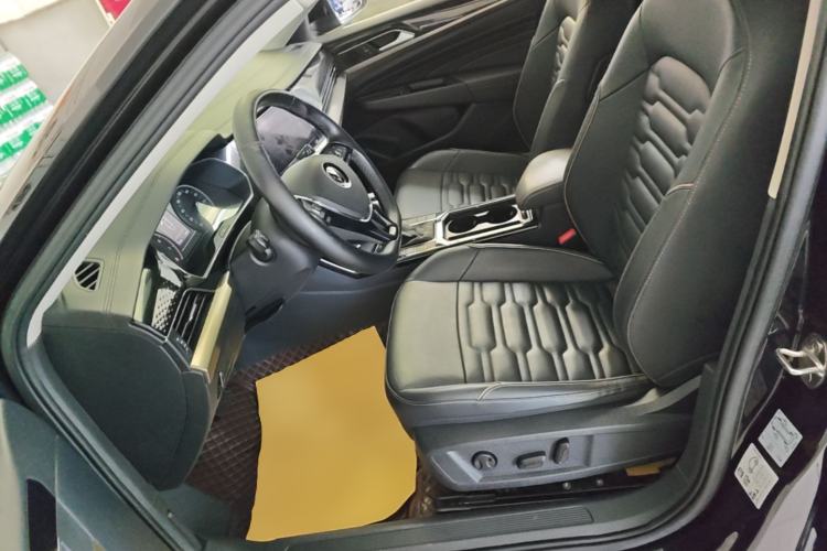 Used Volkswagen Passat 2020 Facelift 330TSI Elite Edition China VI Standard Left Front Seat