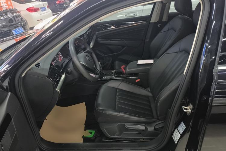 Used Volkswagen Passat 2020 280TSI Business Edition China VI Standard Left Front Seat