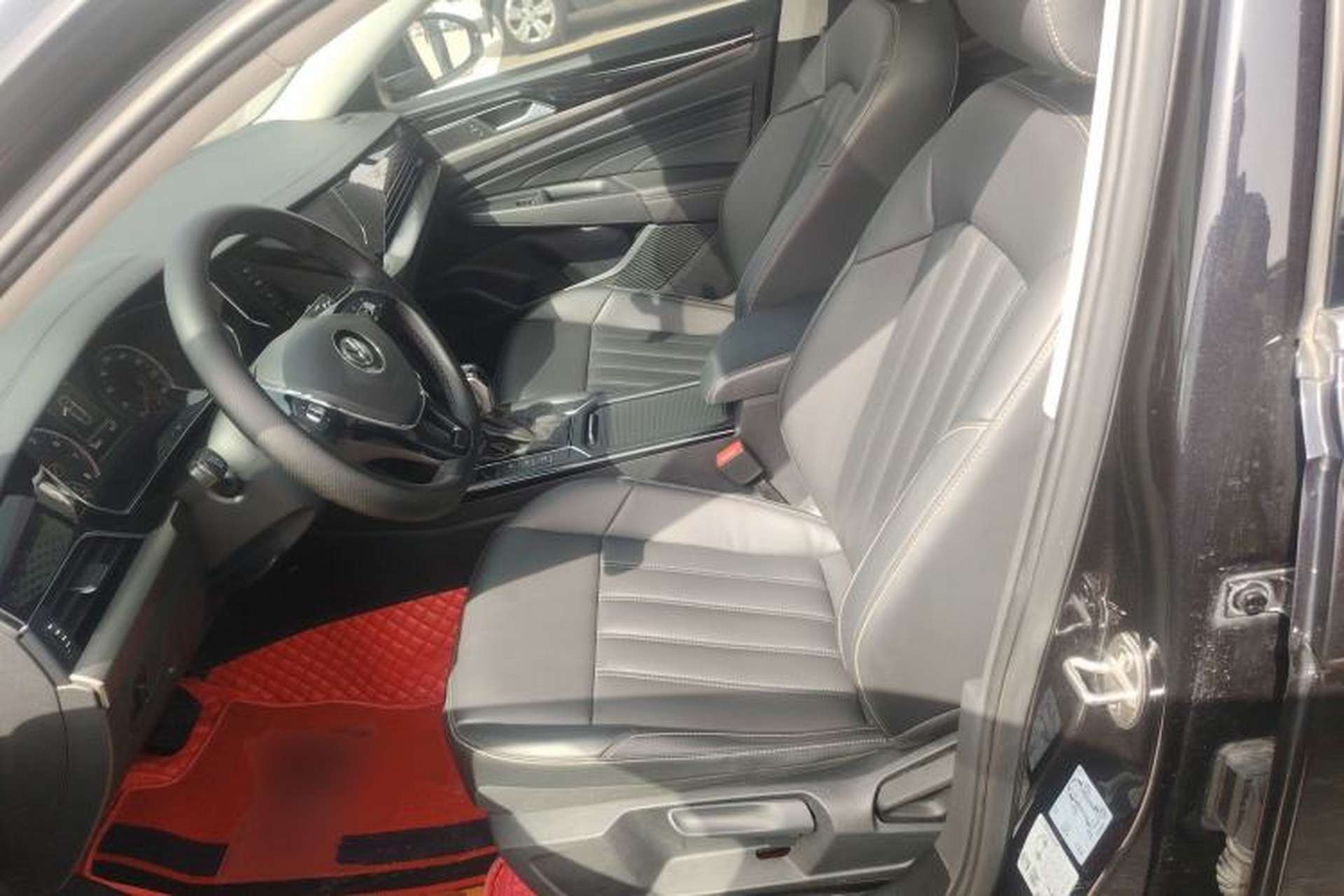 Used Volkswagen Passat 2020 280TSI Business Edition China VI Standard Left Front Seat