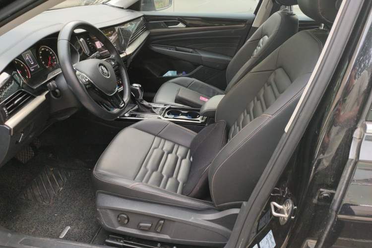 Used Volkswagen Passat 2020 Revised Version 280TSI Elite Edition China VI Standard Left Front Seat