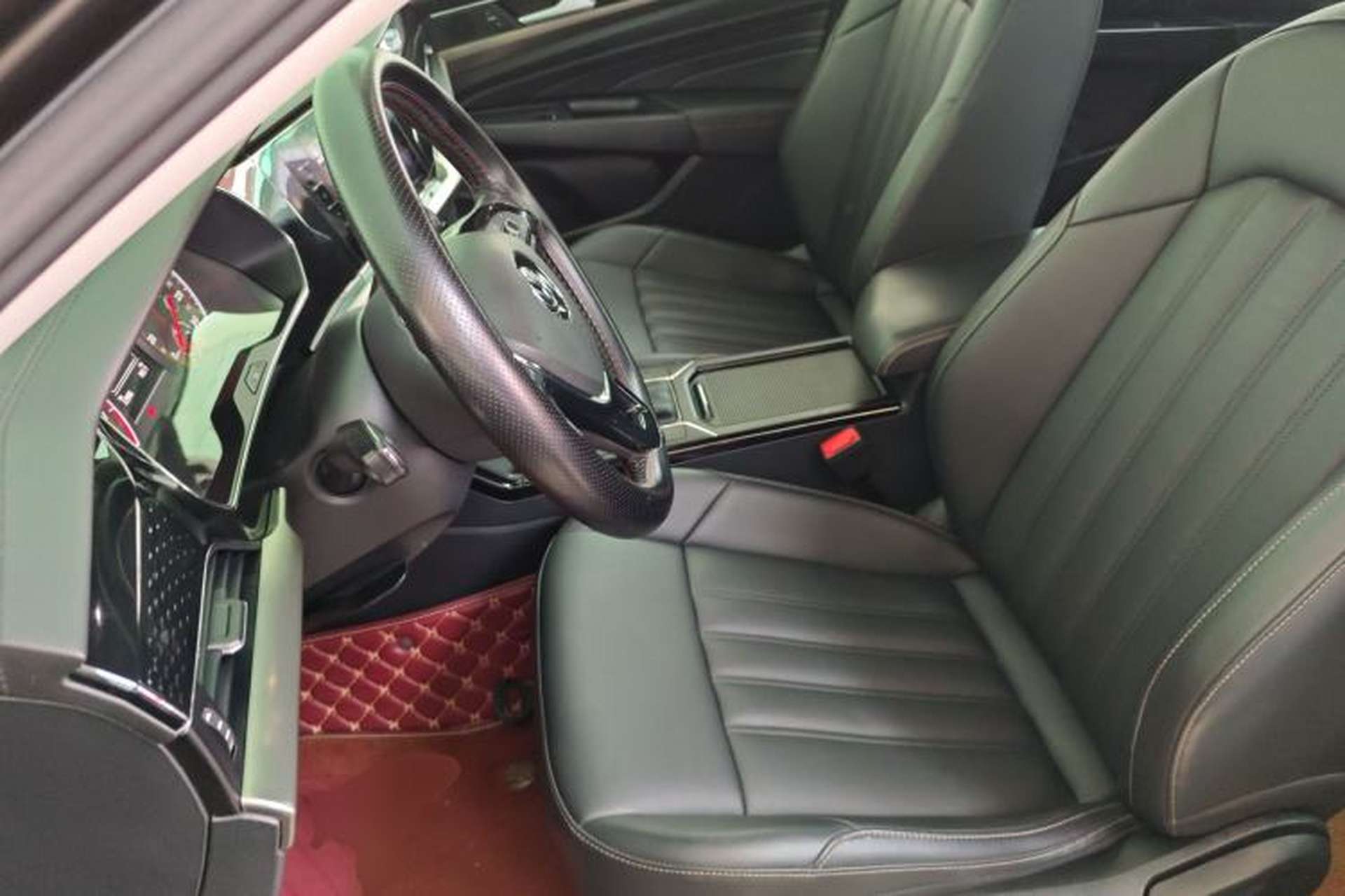 Used Volkswagen Passat 2020 280TSI Business Edition China VI Standard Left Front Seat