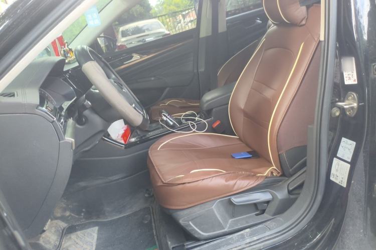 Used Volkswagen Passat 2020 Revised Version 280TSI Business Edition China VI Standard Left Front Seat