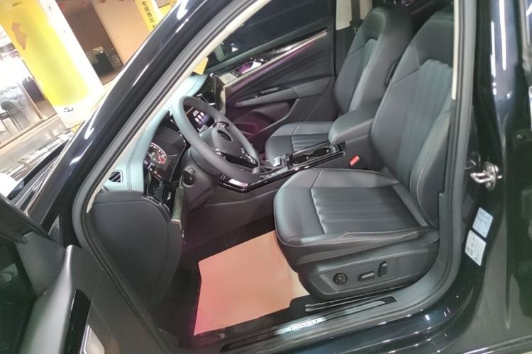 Used Volkswagen Passat 2020 Revised Version 280TSI Elite Edition China VI Standard Left Front Seat
