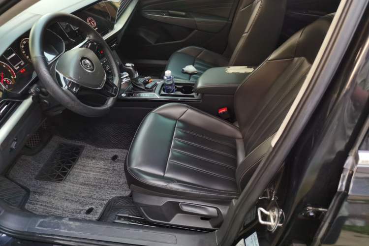Used Volkswagen Passat 2020 280TSI Business Edition China V Standard Left Front Seat