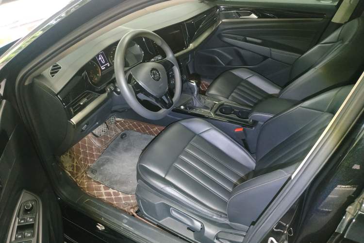 Used Volkswagen Passat 2020 280TSI Business Edition China VI Standard Left Front Seat