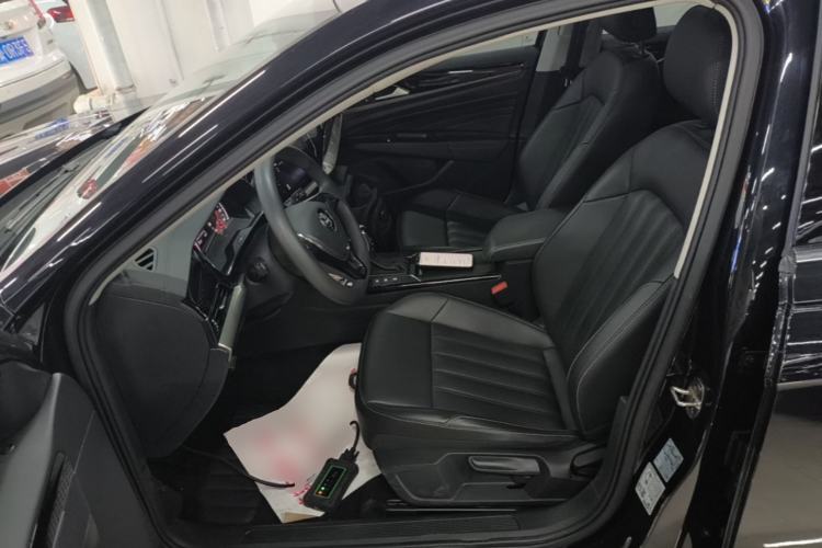 Used Volkswagen Passat 2020 280TSI Business Edition China VI Standard Left Front Seat