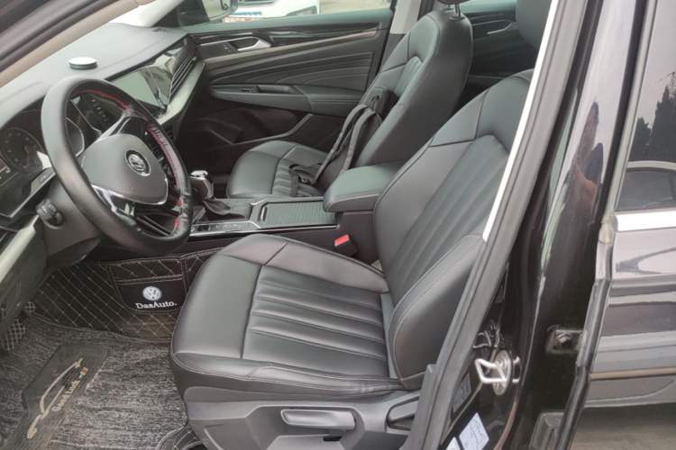 Used Volkswagen Passat 2020 280TSI Business Edition China VI Standard Left Front Seat