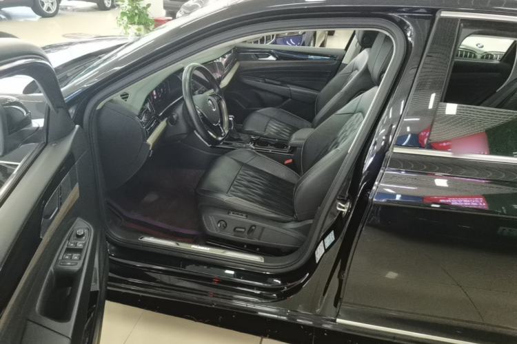 Used Volkswagen Passat 2020 330TSI Prestige Edition China VI Standard Left Front Seat