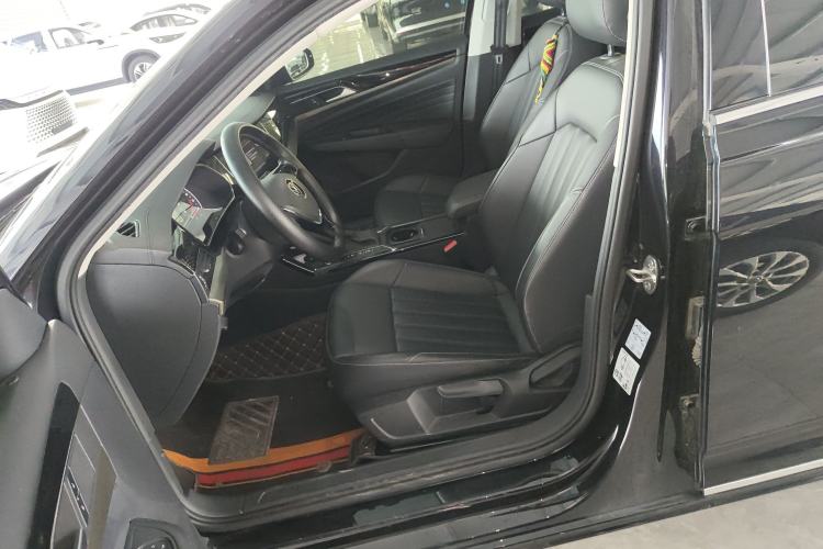 Used Volkswagen Passat 2020 Revised Version 280TSI Business Edition China VI Standard Left Front Seat