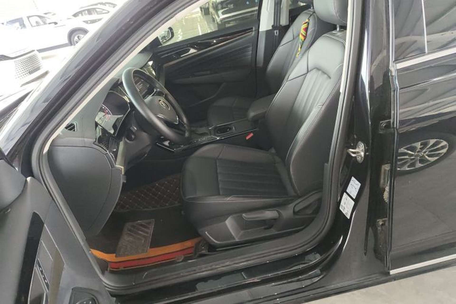 Used Volkswagen Passat 2020 Revised Version 280TSI Business Edition China VI Standard Left Front Seat