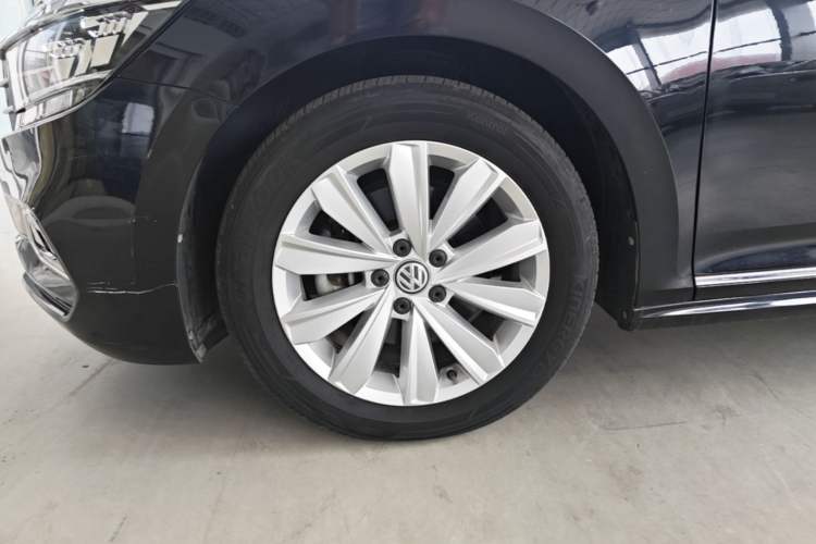 Used Volkswagen Passat 2020 280TSI Elite Edition China VI Standard Left Front Wheel Hub