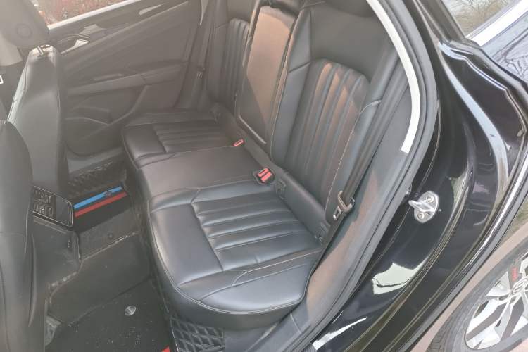 Used Volkswagen Passat 2020 280TSI Business Edition China VI Standard Left Rear Seat