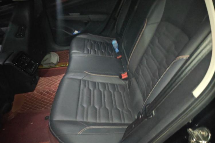 Used Volkswagen Passat 2020 330TSI Elite Edition China VI Left Rear Seat