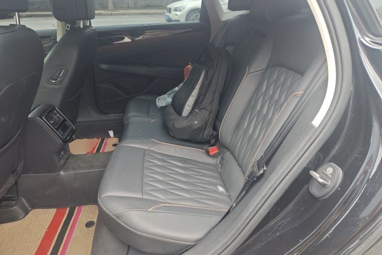 Used Volkswagen Passat 2020 380TSI Prestige Edition China VI Standard Left Rear Seat