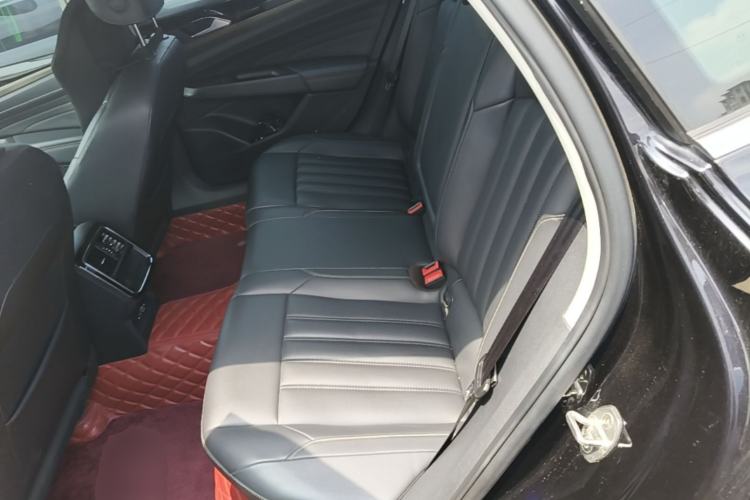 Used Volkswagen Passat 2020 Revised Version 280TSI Business Edition China VI Standard Left Rear Seat