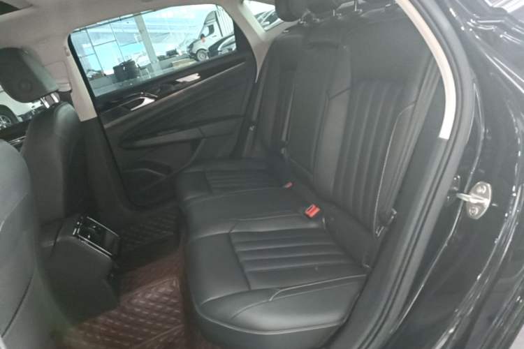 Used Volkswagen Passat 2020 Revised Version 280TSI Business Edition China VI Standard Left Rear Seat