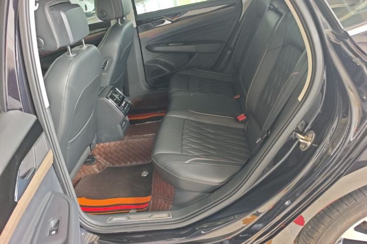 Used Volkswagen Passat 2020 Revised Version 330TSI Luxury Edition China VI Standard Left Rear Seat