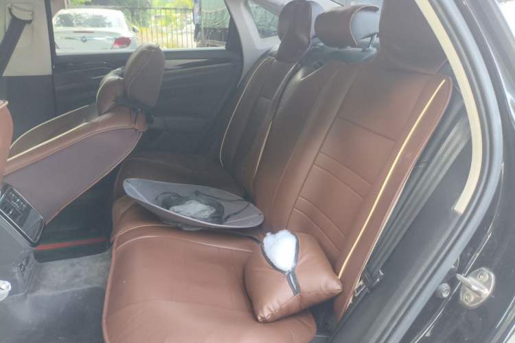 Used Volkswagen Passat 2020 Revised Version 280TSI Business Edition China VI Standard Left Rear Seat