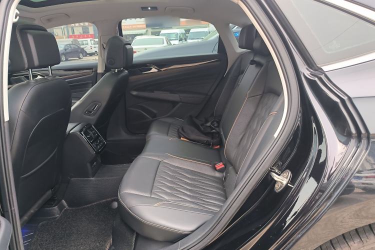 Used Volkswagen Passat 2020 Revised Version 330TSI Luxury Edition China VI Standard Left Rear Seat