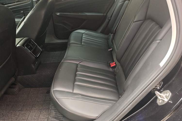 Used Volkswagen Passat 2020 280TSI Business Edition China VI Standard Left Rear Seat