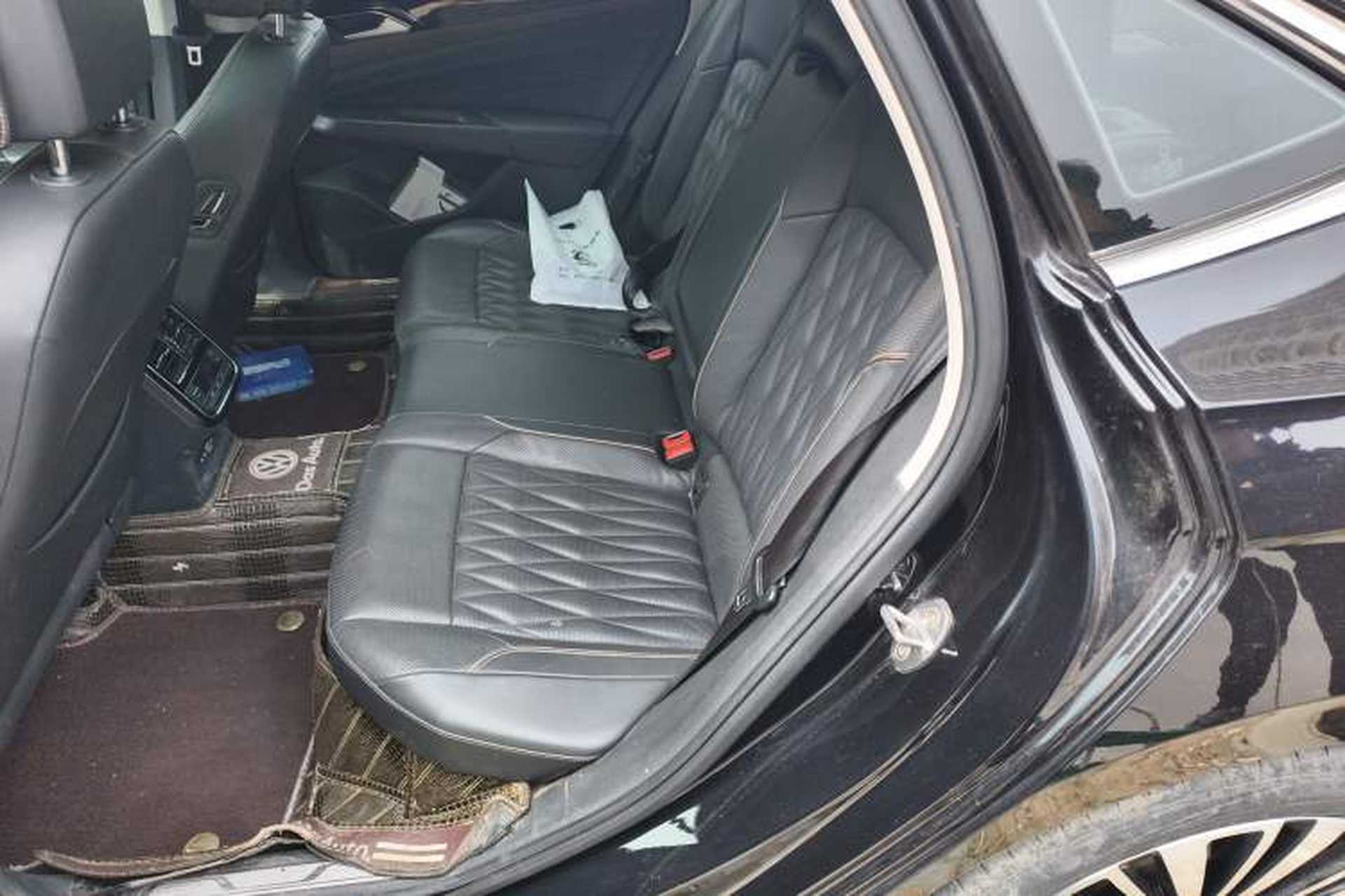 Used Volkswagen Passat 2020 330TSI Luxury Edition China VI Left Rear Seat