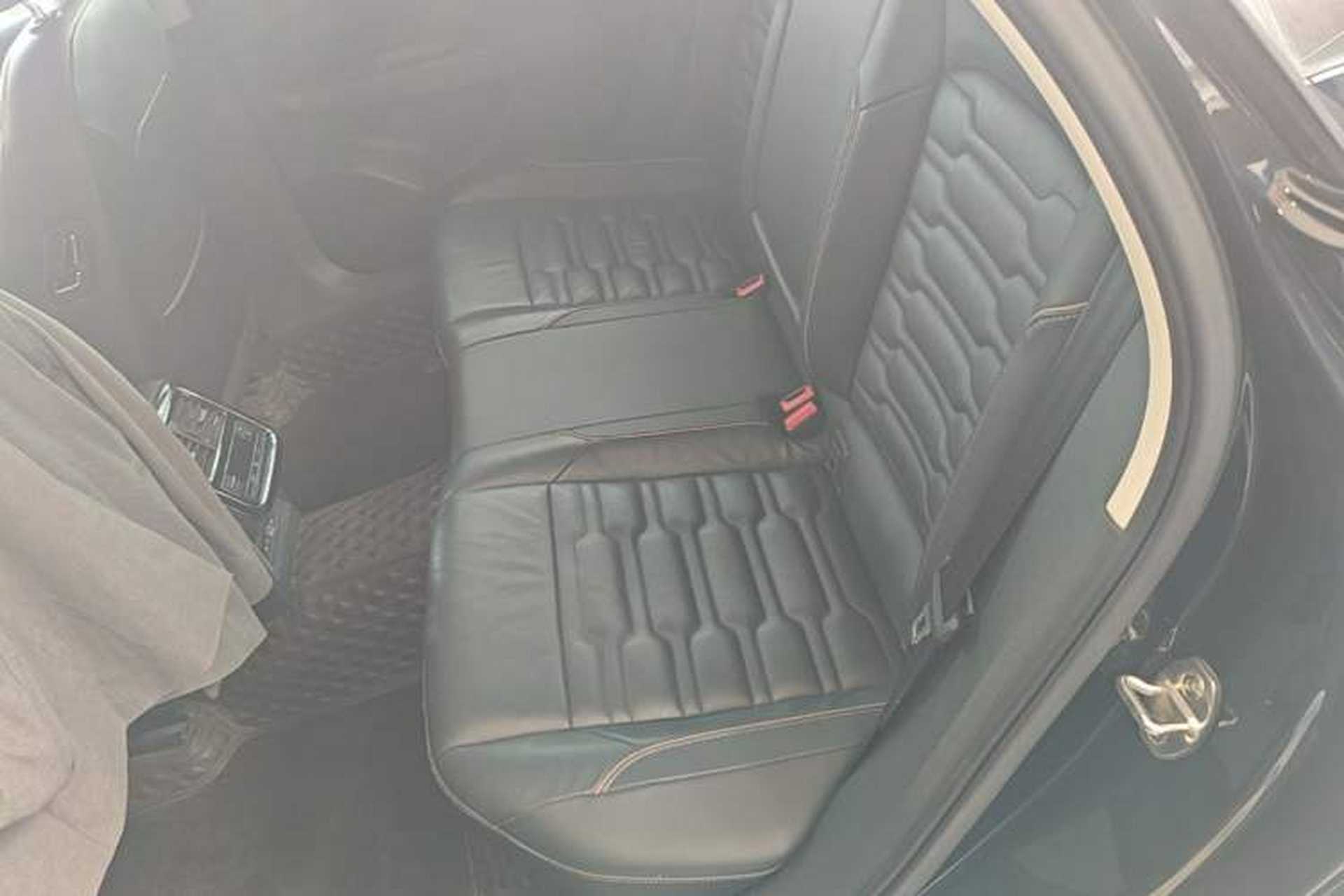 Used Volkswagen Passat 2020 330TSI Elite Edition China VI Left Rear Seat