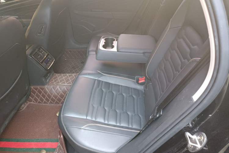 Used Volkswagen Passat 2020 330TSI Elite Edition China VI Left Rear Seat