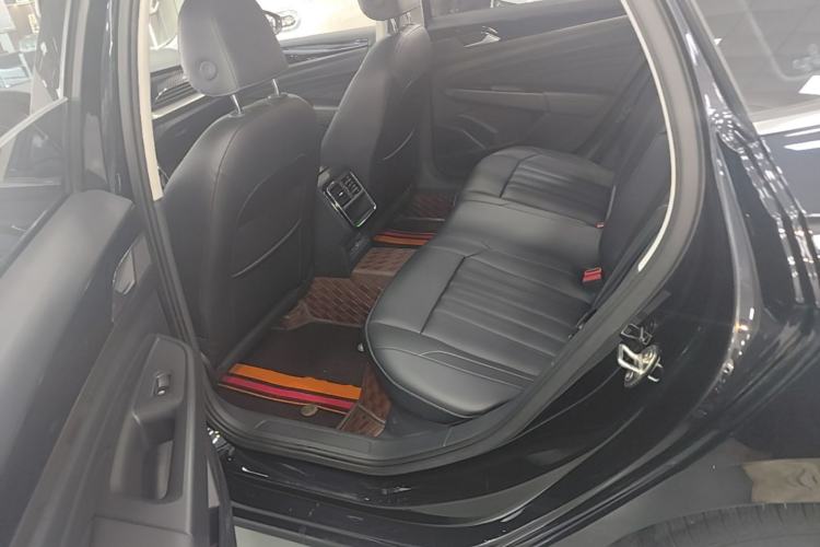 Used Volkswagen Passat 2020 280TSI Business Edition China VI Standard Left Rear Seat