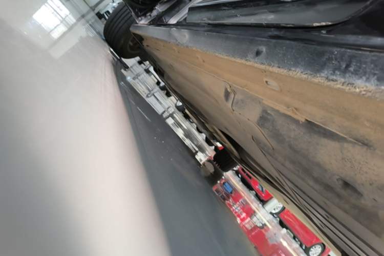 Used Volkswagen Passat 2020 330TSI Elite Edition China VI Left Side Sill