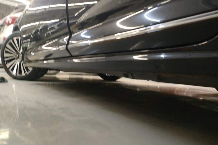 Used Volkswagen Passat 2020 Revised Version 330TSI Luxury Edition China VI Standard Left Side Sill