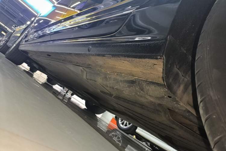 Used Volkswagen Passat 2020 280TSI Business Edition China VI Standard Left Side Sill