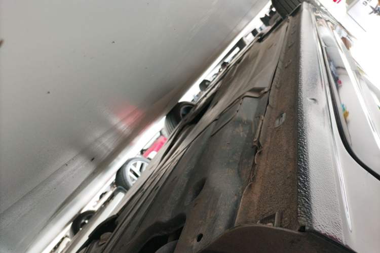 Used Volkswagen Passat 2020 330TSI Luxury Edition China VI Left Side Sill