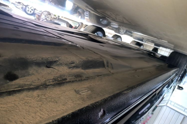 Used Volkswagen Passat 2020 Revised Version 330TSI Luxury Edition China VI Standard Left Side Sill