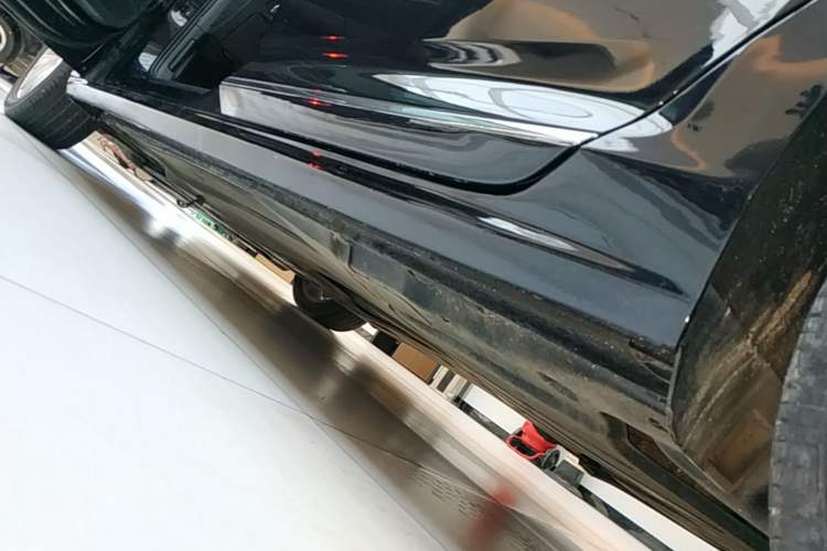 Used Volkswagen Passat 2020 Facelift 330TSI Elite Edition China VI Standard Left Side Sill