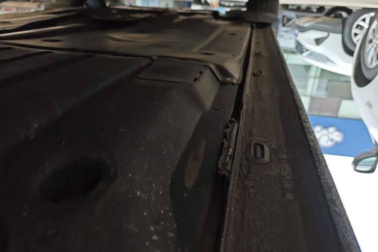 Used Volkswagen Passat 2020 330TSI Luxury Edition China VI Left Side Sill