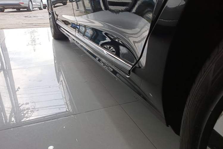 Used Volkswagen Passat 2020 Revised Version 330TSI Luxury Edition China VI Standard Left Side Sill