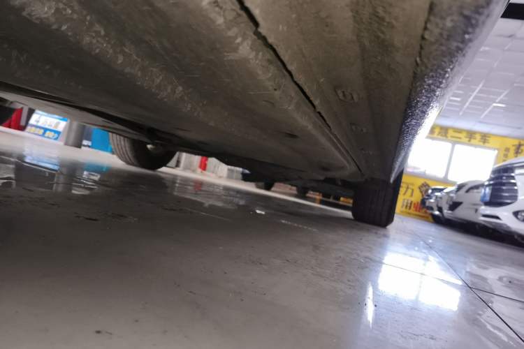 Used Volkswagen Passat 2020 Revised Version 280TSI Business Edition China VI Standard Left Side Sill