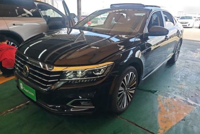 Used Volkswagen Passat 2020 330TSI Luxury Edition China VI