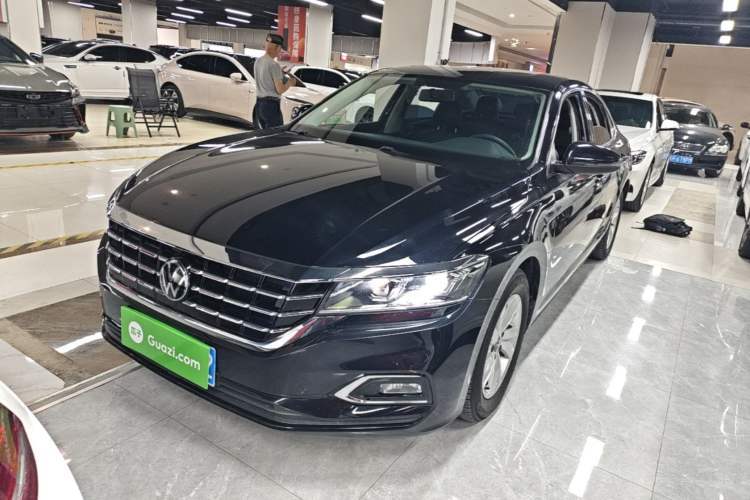 Used Volkswagen Passat 2020 Revised Version 280TSI Business Edition China VI Standard Guazi used car, China used car export, Used car for sale, Used  cars, Cheapest cars for sale